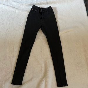 Black Skinny Jeans